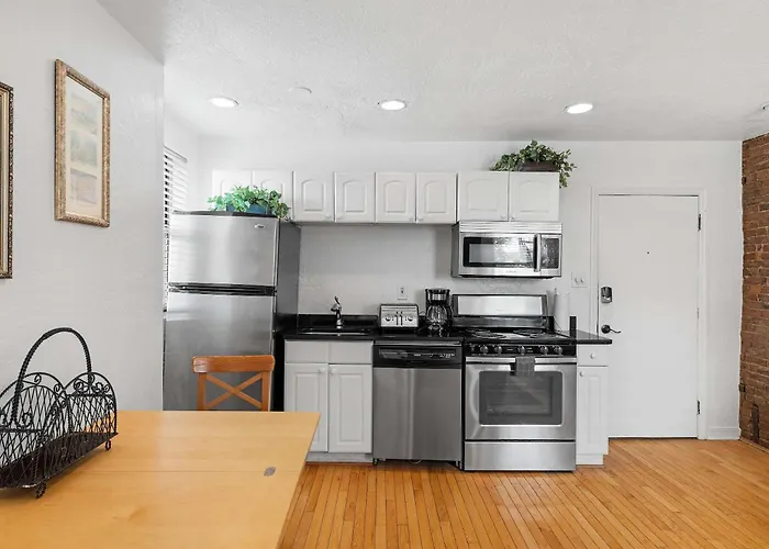 Panoramic Views On Your Front Porch Apartment